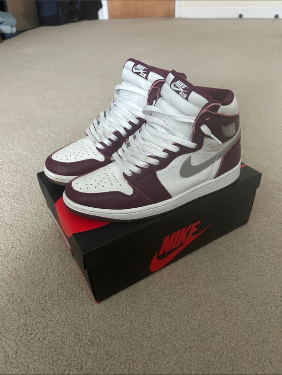Nike Other - Nike Air Jordan 1 Retro High OG ‘Bordeaux’ Size 9.5